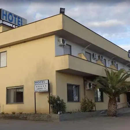 Ξενοδοχείο Millennium - 3*